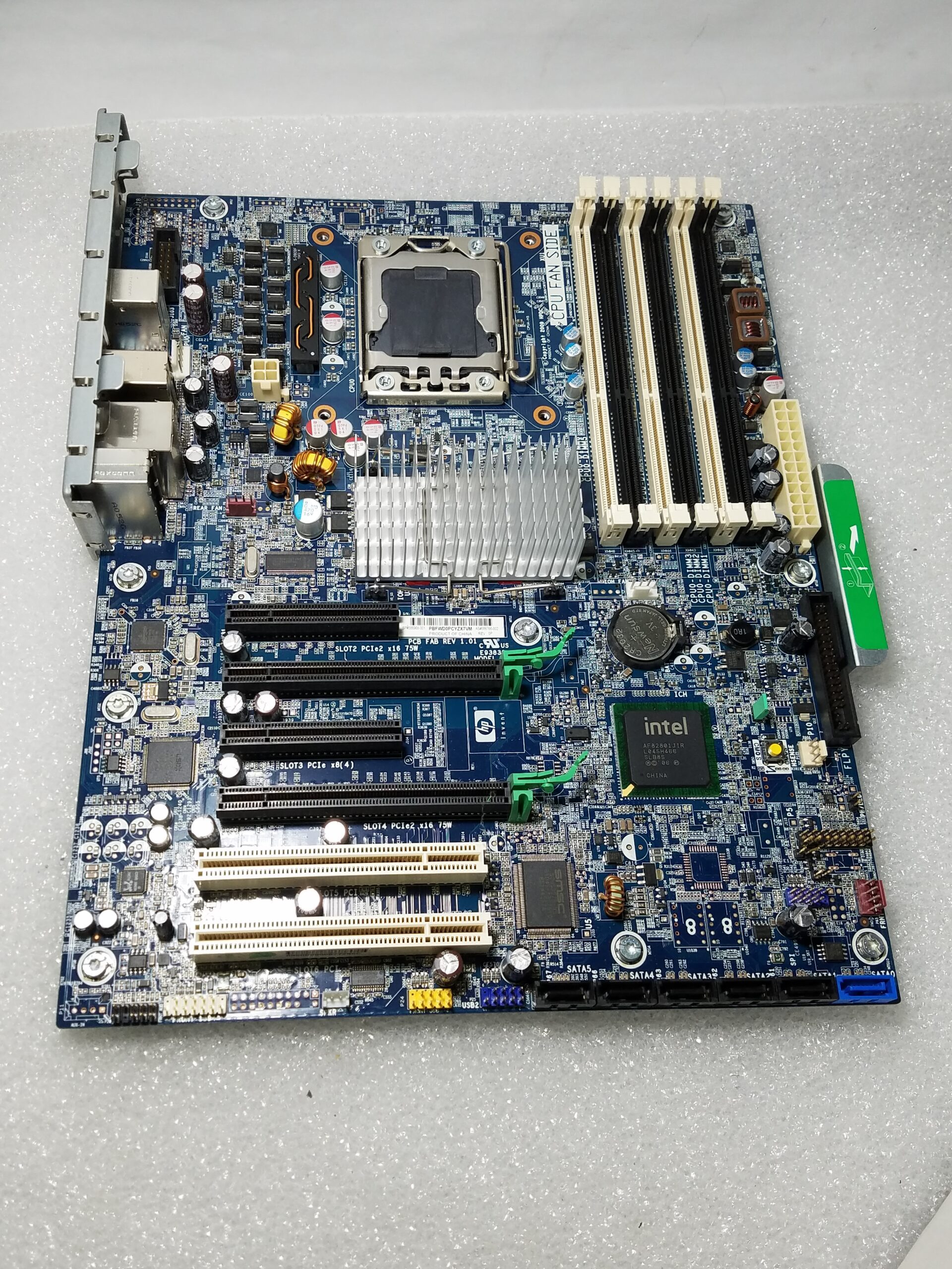 HP Z400 Workstation Motherboard 586766-002 586968-001 6 Memory