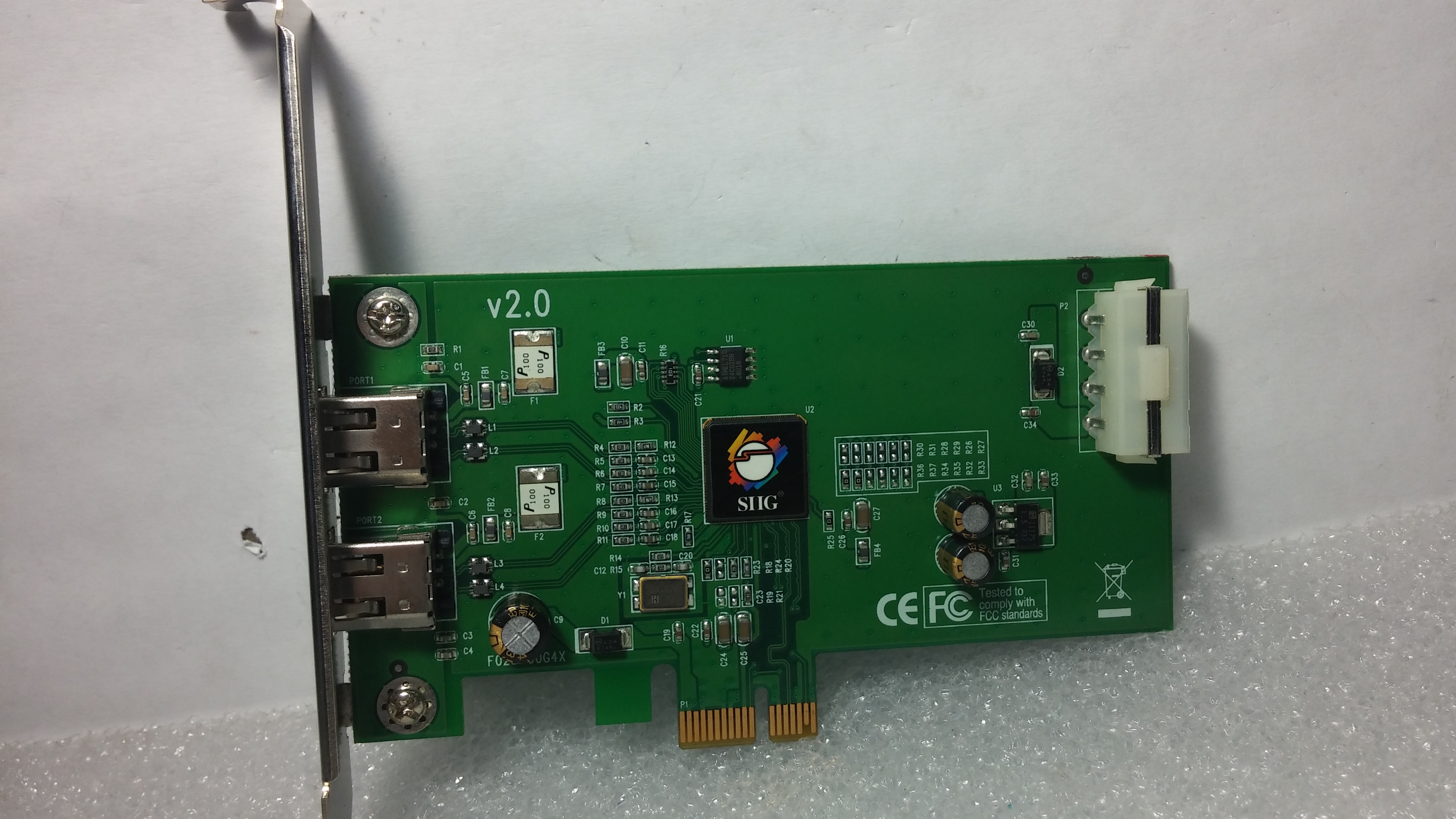 NN-E20012-S2 / SIIG 1394a PCI Express x1 Card 