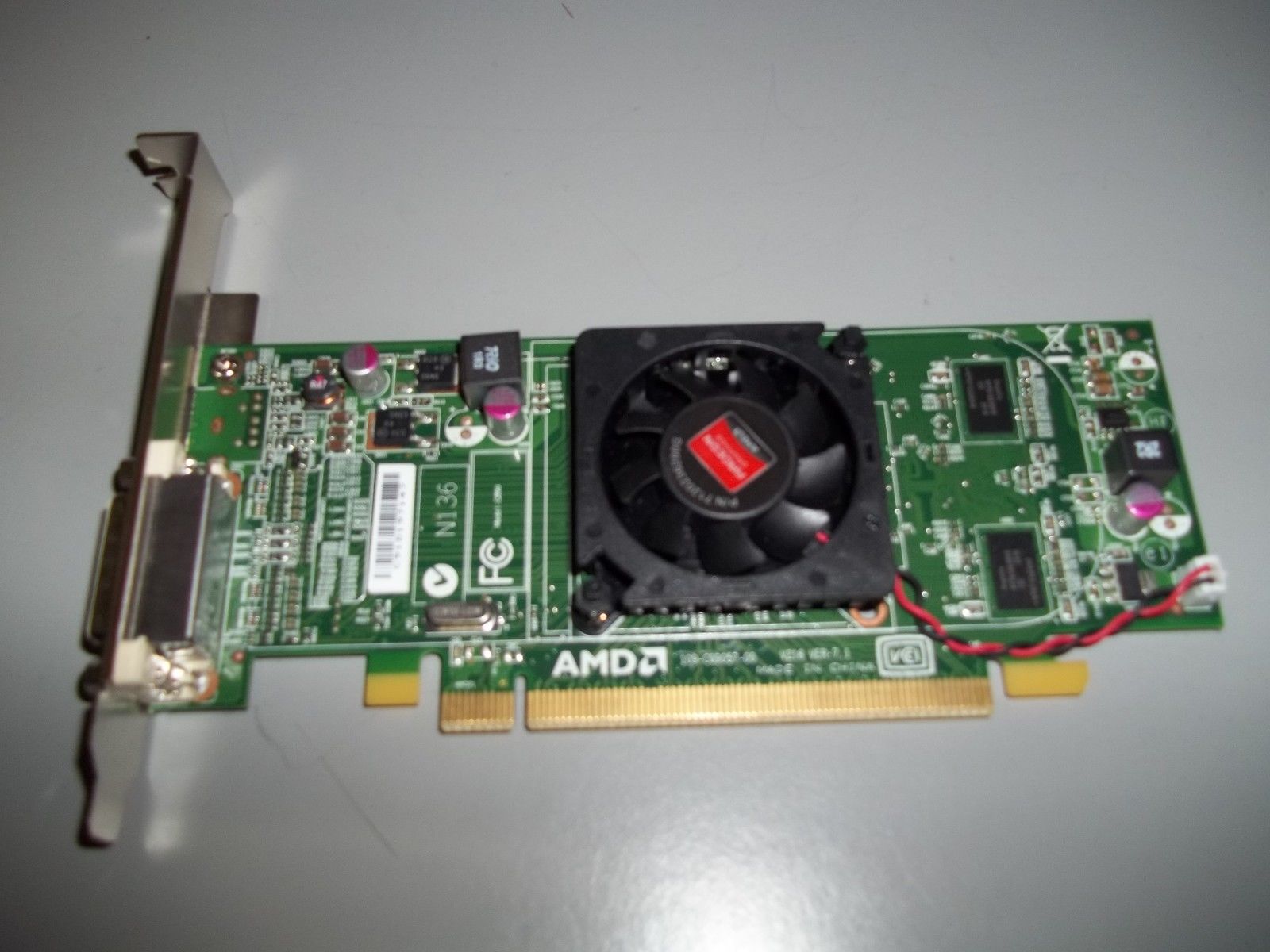 Dell 236X5 AMD Radeon HD 5450 512MB PCie DMS59 Low Pro 1CX3M 109-C09057-00 Lot:T 